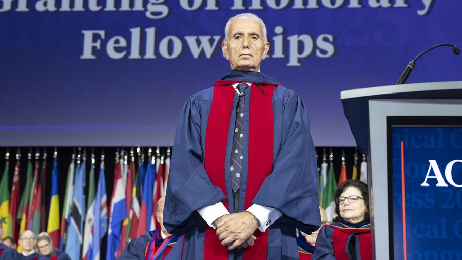 Profesor Lluís Grande